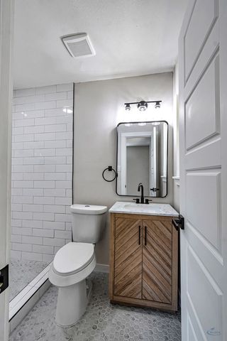 305 S Glenwood Drive, Midland, TX 79703