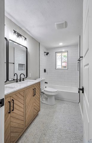 305 S Glenwood Drive, Midland, TX 79703