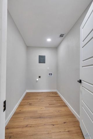 305 S Glenwood Drive, Midland, TX 79703