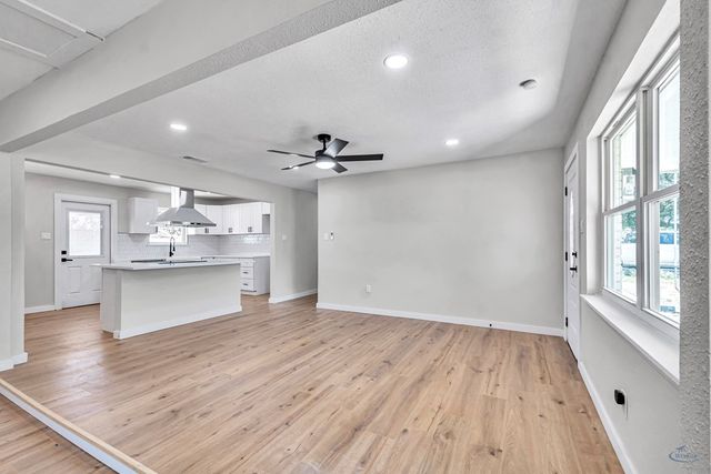 305 S Glenwood Drive, Midland, TX 79703