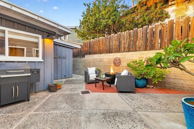 31982 Virginia Way, Laguna Beach, CA 92651