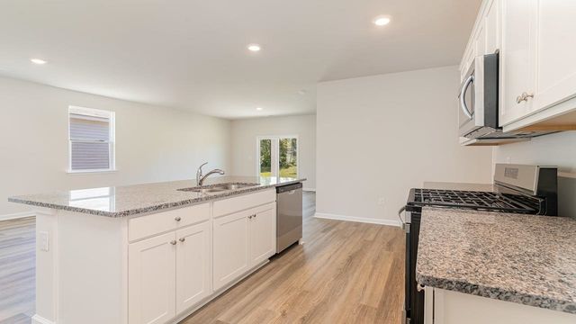 700 Grateful Dr., Little River, SC 29566