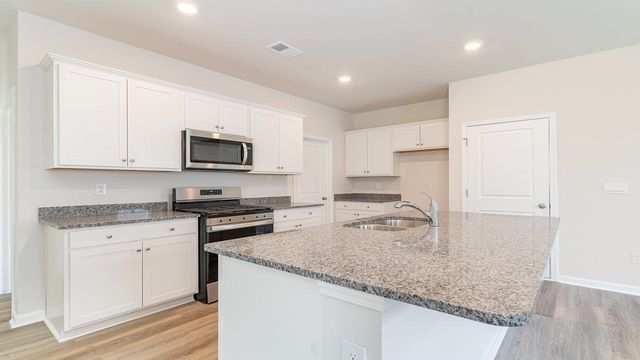 700 Grateful Dr., Little River, SC 29566