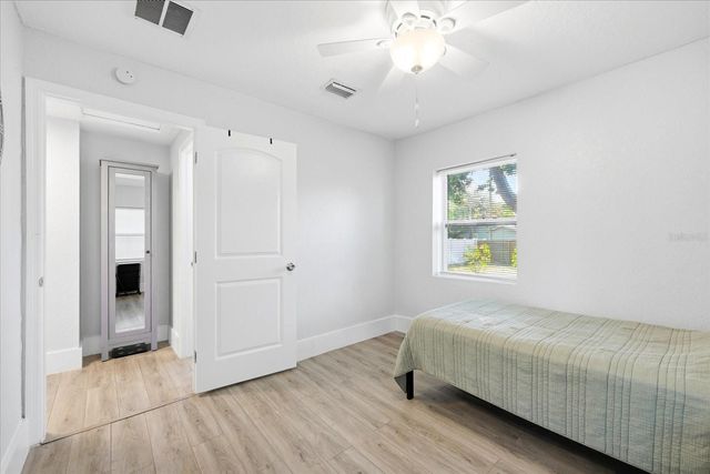 2584 14TH AVENUE S, St Petersburg, FL 33712