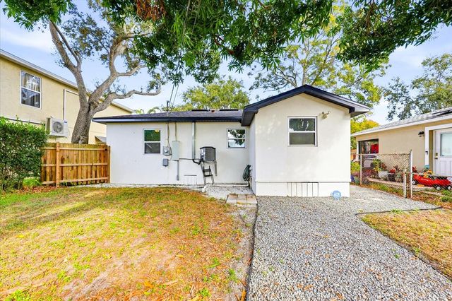 2584 14TH AVENUE S, St Petersburg, FL 33712