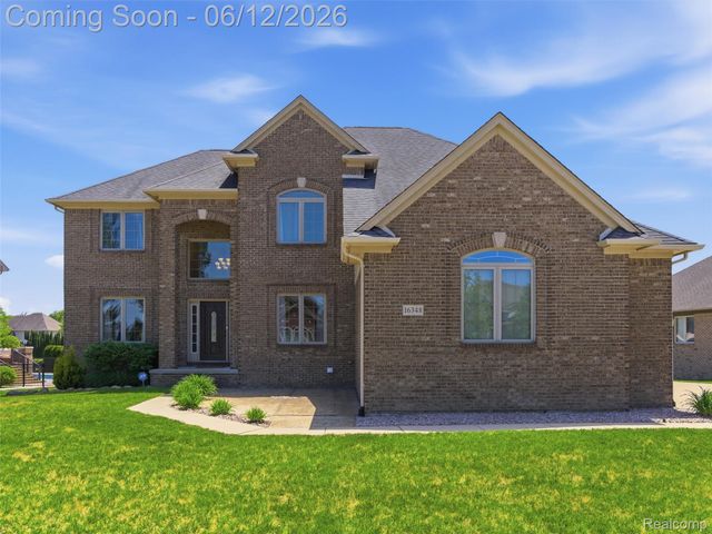 16348 Via Montella, Macomb Township, MI 48042