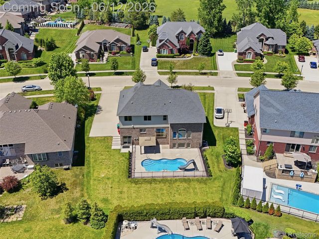16348 Via Montella, Macomb Township, MI 48042