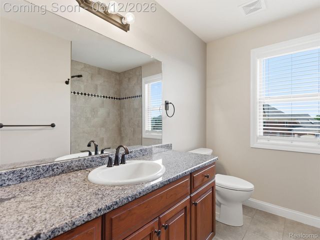 16348 Via Montella, Macomb Township, MI 48042