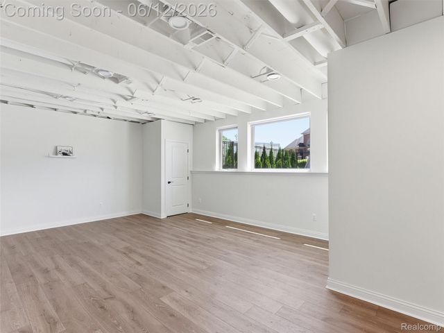 16348 Via Montella, Macomb Township, MI 48042