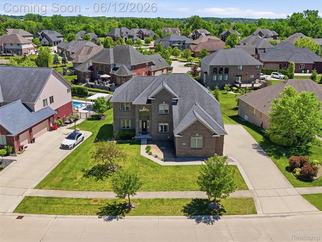 16348 Via Montella, Macomb Township, MI 48042