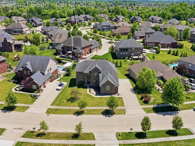 16348 Via Montella, Macomb Township, MI 48042