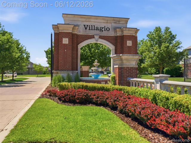 16348 Via Montella, Macomb Township, MI 48042