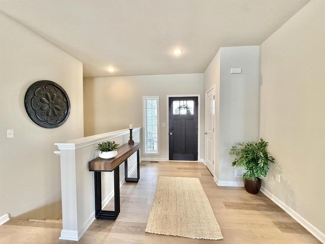 951 Journey Hills Road, Milton, WI 53563