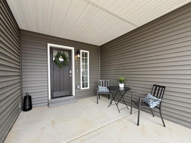 951 Journey Hills Road, Milton, WI 53563