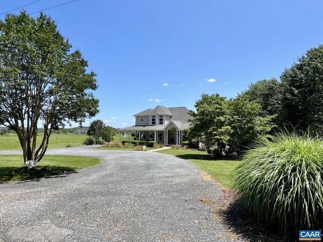 216 BURFORD FARM RD, Monroe, VA 24574