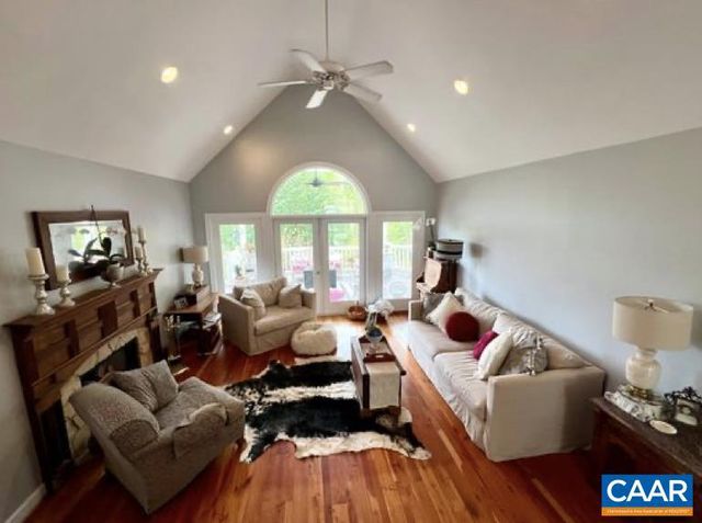 216 BURFORD FARM RD, Monroe, VA 24574