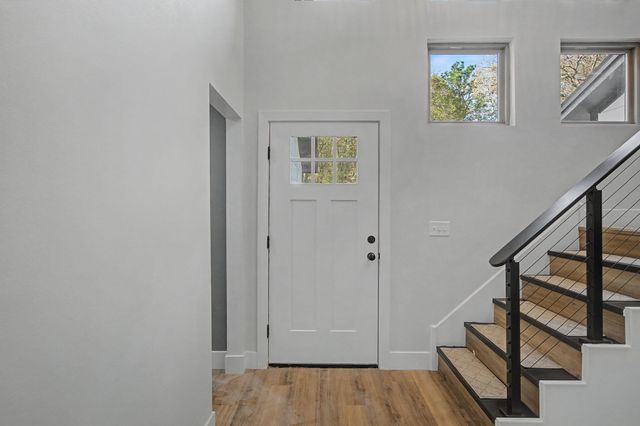 2787 Lake Silver Road, Crestview, FL 32536