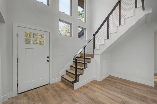 2787 Lake Silver Road, Crestview, FL 32536