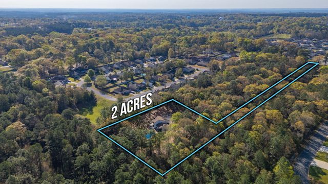 2787 Lake Silver Road, Crestview, FL 32536