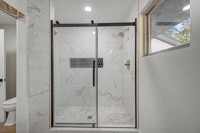 2787 Lake Silver Road, Crestview, FL 32536