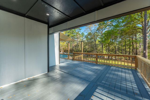 2787 Lake Silver Road, Crestview, FL 32536