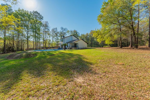 2787 Lake Silver Road, Crestview, FL 32536