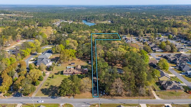 2787 Lake Silver Road, Crestview, FL 32536