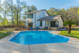 2787 Lake Silver Road, Crestview, FL 32536