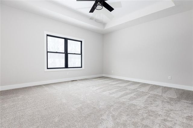 12695 NW Larkspur Lane, Platte City, MO 64079