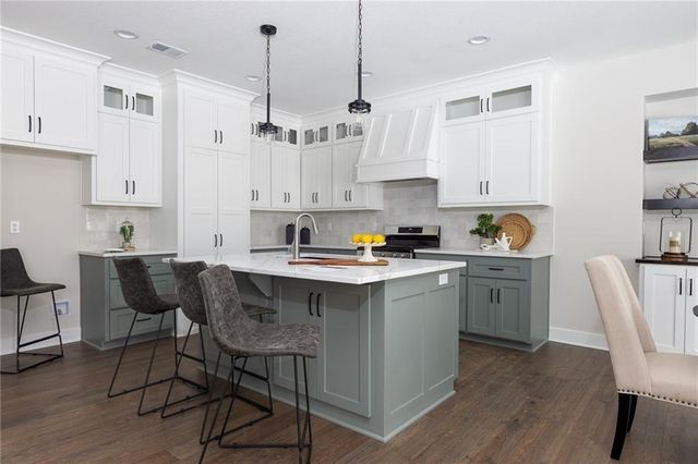 12695 NW Larkspur Lane, Platte City, MO 64079