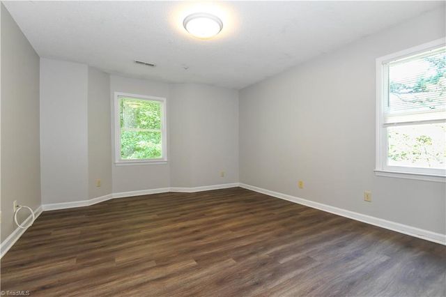 5934 W Friendly Avenue K, Greensboro, NC 27410