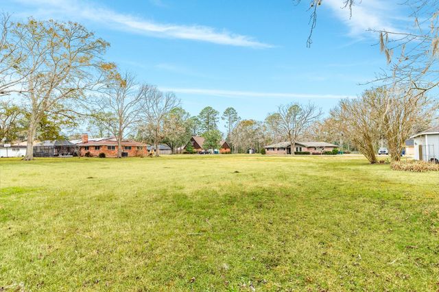 TBD Estelle Street, Sweeny, TX 77480