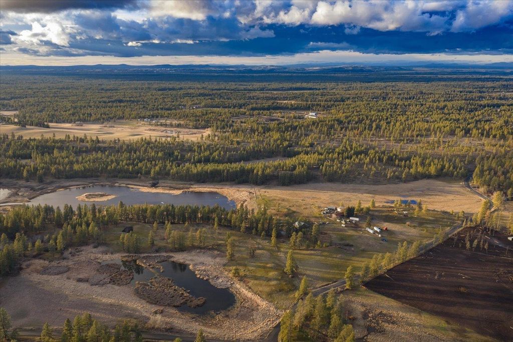 1403 W Jennings Rd, Spangle, WA 99207 photo 2