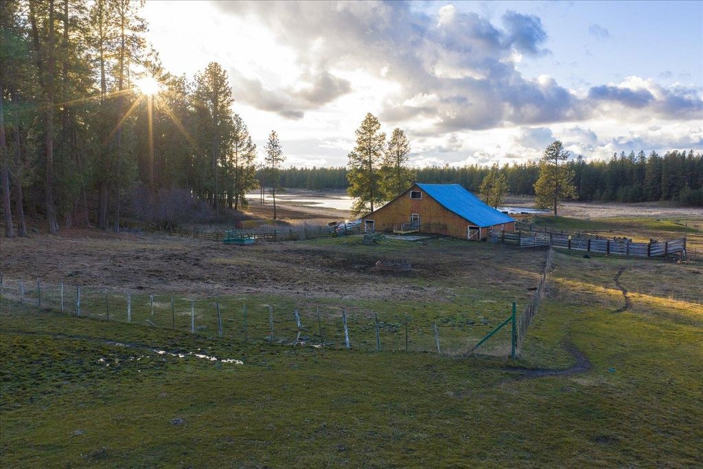 1403 W Jennings Rd, Spangle, WA 99207 photo 11