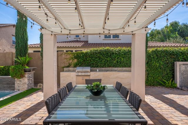 4441 S GARDENIA Drive, Chandler, AZ 85248