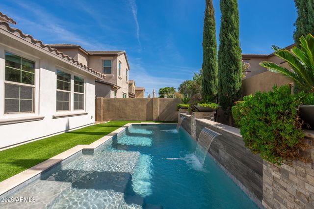 4441 S GARDENIA Drive, Chandler, AZ 85248