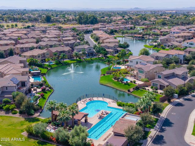 4441 S GARDENIA Drive, Chandler, AZ 85248