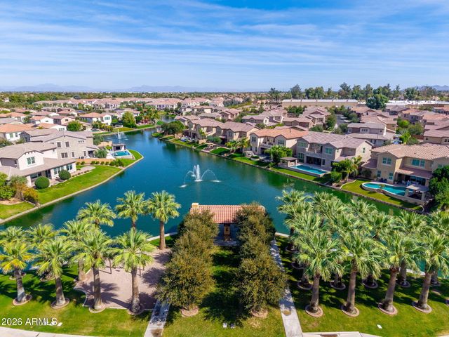 4441 S GARDENIA Drive, Chandler, AZ 85248