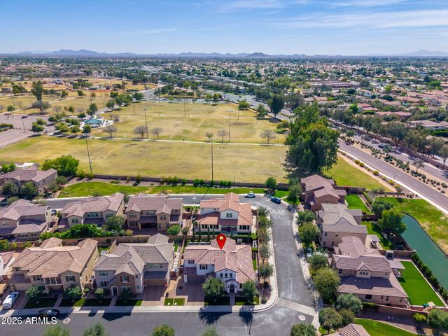 4441 S GARDENIA Drive, Chandler, AZ 85248