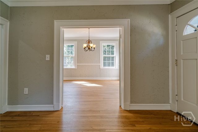 625 E 51st Street, Savannah, GA 31405