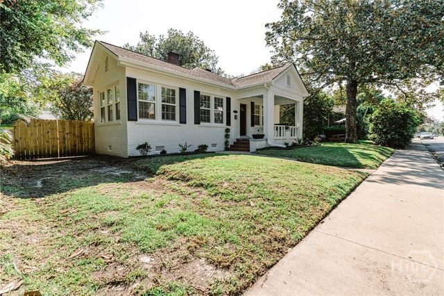 625 E 51st Street, Savannah, GA 31405