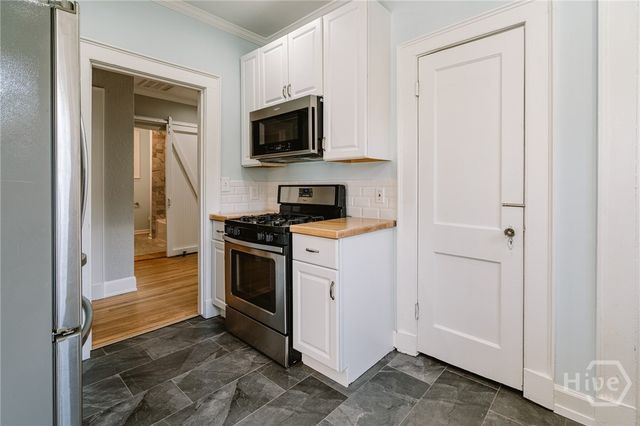 625 E 51st Street, Savannah, GA 31405