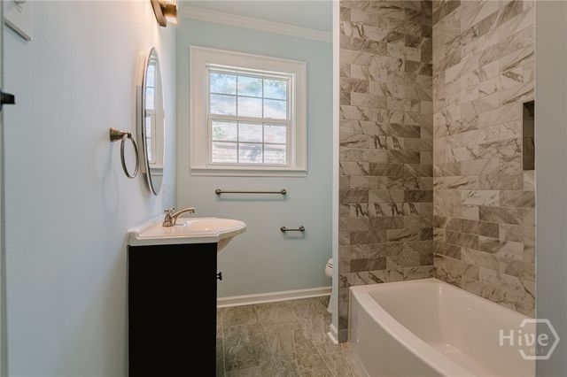 625 E 51st Street, Savannah, GA 31405