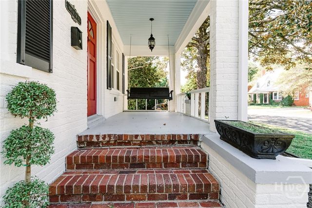 625 E 51st Street, Savannah, GA 31405