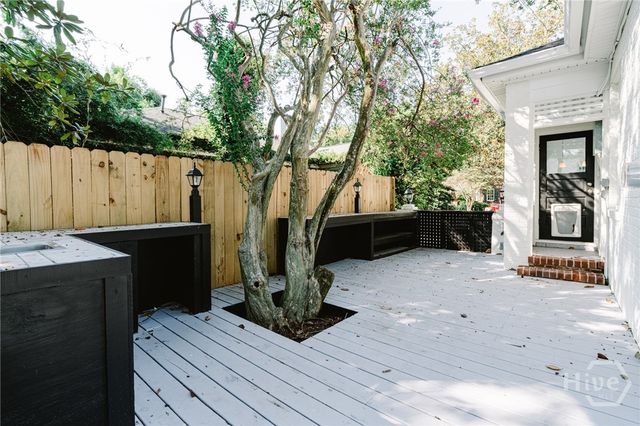 625 E 51st Street, Savannah, GA 31405