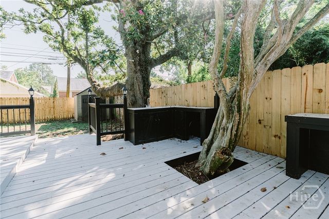 625 E 51st Street, Savannah, GA 31405