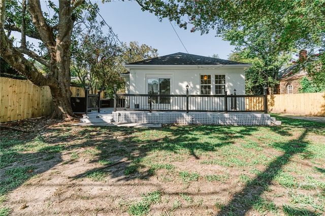 625 E 51st Street, Savannah, GA 31405