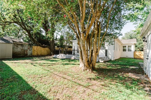 625 E 51st Street, Savannah, GA 31405