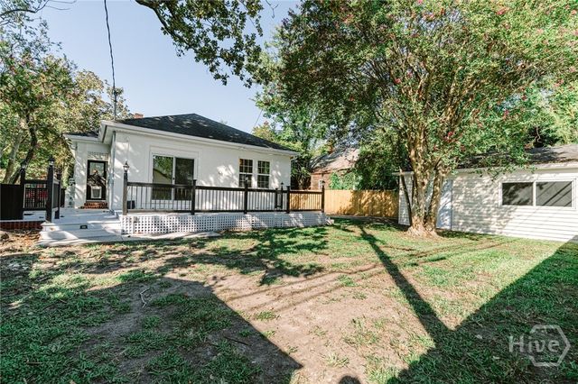 625 E 51st Street, Savannah, GA 31405
