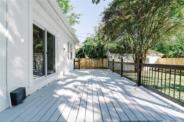 625 E 51st Street, Savannah, GA 31405